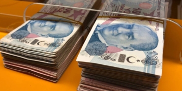 450-bin-liranin-32-gunluk-getirisi-yari-maasa-bagladi-faiz-oranlari-guncellendi-f3a1.jpg
