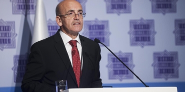 bakan-mehmet-simsekten-enflasyona-karsi-kararlilik-vurgusu-dusuyor-dusecek-fmux.jpg