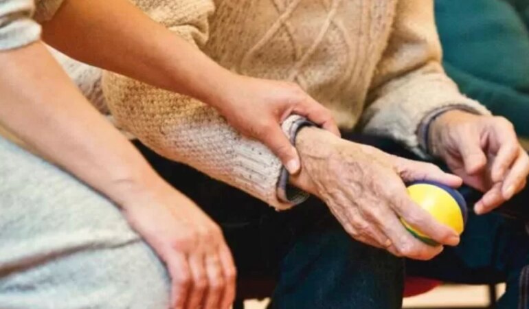 4879-alzheimer-belirtileri-genc-yasta-basliyor-yeni-arastirmadan-sasirtici-sonuclar-cikti.jpg