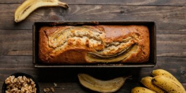 9806-sosyal-medyayi-kasip-kavuran-en-kolay-banana-bread-muzlu-kek-tarifi.jpg