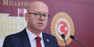 chpli-sari-esnafin-zor-durumunu-isaret-etti-iktidar-yalniz-birakti-pqw8.jpg