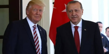 cumhurbaskani-erdogan-ile-gorusen-trumptan-aciklama-dikkat-ceken-rusya-ukrayna-savasi-vurgusu-awzi.j.jpeg