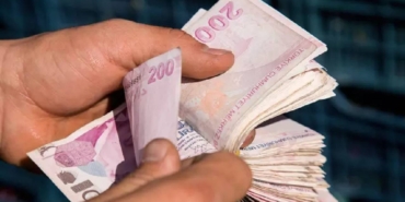 kurban-bayrami-ikramiyelerine-zam-geldi-bayramdan-once-hesaplara-yatacak-yeni-tutar-belli-oldu-yqrt.jpeg