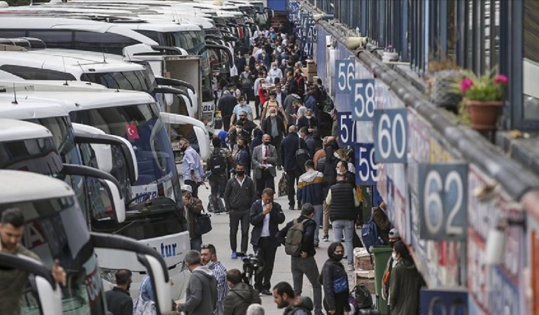 kurban-bayrami-oncesi-ogrencilere-ulasim-destegi-basvurmayan-pisman-olacak-sartlar-belli-oldu-vnpm.j.jpeg