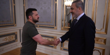 zelenskiy-bakan-fidan-ile-ne-konustu-kritik-gorusmeden-dikkat-ceken-mesajlar-fnnu.jpg