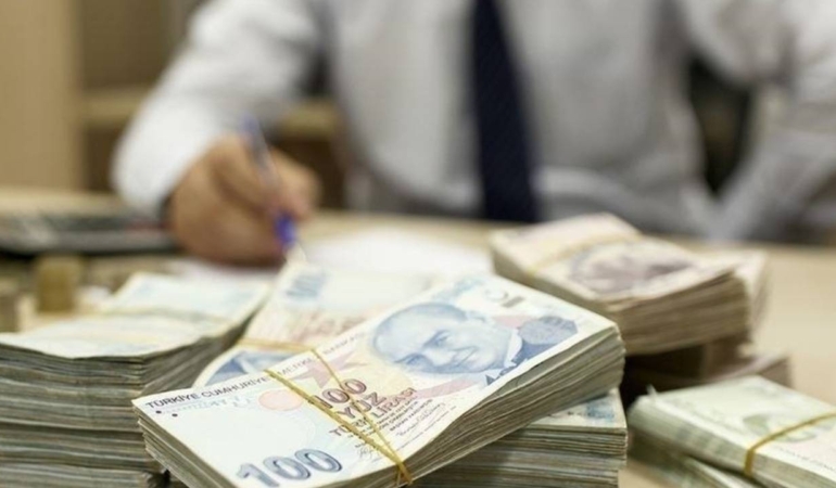 ziraat-bankasi-halkbank-vakifbank-bankalarda-parasi-olanlar-dikkat-bu-hataya-dusen-yandi-tum-parasi.jpeg