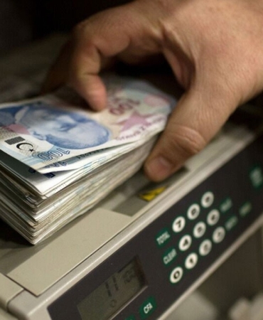 540-bin-lira-maas-veriyorlar-yabancilara-kapilari-sonuna-kadar-actilar-duyan-siraya-giriyor-fzyk.jpg