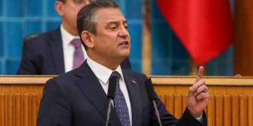 ozgur-ozel-.jpg