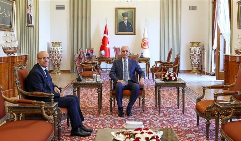 simsek.jpg
