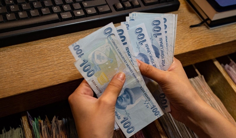 ssk-bagkur-emekli-sandigi-2000-oncesinde-dikkat-emekli-maasina-3-bin-lira-ekliyor-o-tarihi-kaciran-y.jpeg
