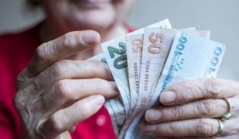 ssk-ve-bagkur-emeklilerinin-zammi-simdiden-netlesti-merkez-bankasindan-onemli-sinyal-geldi-kpew.jpg