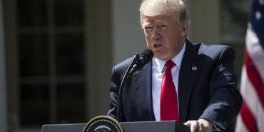 trumptan-yeni-israil-iran-aciklamasi-iran-bunu-yapmazsa-aptalca-olur-zndb.jpg
