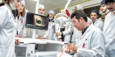 3763-dis-hekimligi-bolumu-nedir-mezunlari-ne-is-yapar-ve-nerelerde-calisir.jpg