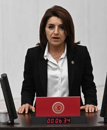 chpli-kistan-bakan-simseke-tepki-sirf-bankalar-kazansin-diye-her-4-kisiden-biri-icralik-elzb.jpg