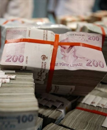 vergi-uzmani-ozan-bingol-tek-tek-anlatti-6-ayda-5-trilyon-lira-vergi-odedik-yarisi-kdv-ve-otv-zx54.j.jpeg