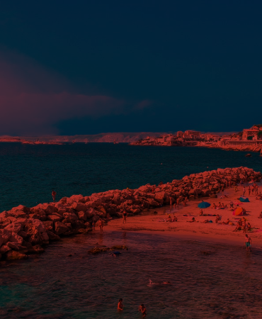 ispanyada-sorf-cennetinde-yangin-alarmi-plaj-keyfi-felakete-dondu-oteller-ve-plajlar-tahliye-edildi.png