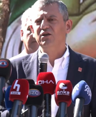 ozgur-ozel-2.jpg