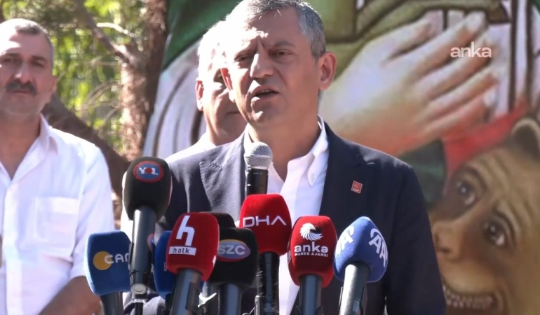 ozgur-ozel-2.jpg